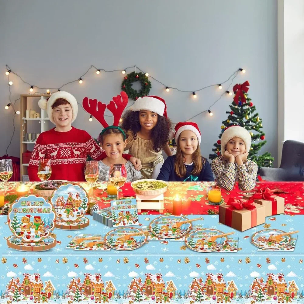 Cute Gingerbread Christmas Tableware Complete for 24 Guests' Delightful Dining